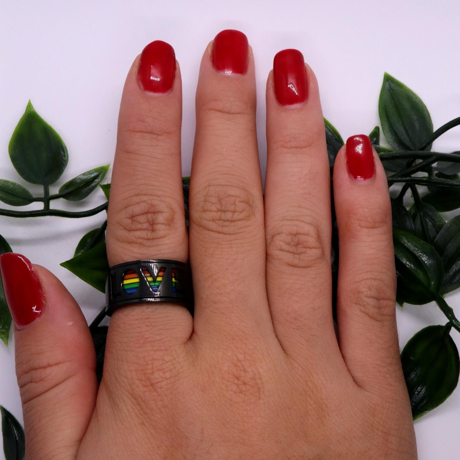 Anxiety Ring (Love) Zwart om vinger